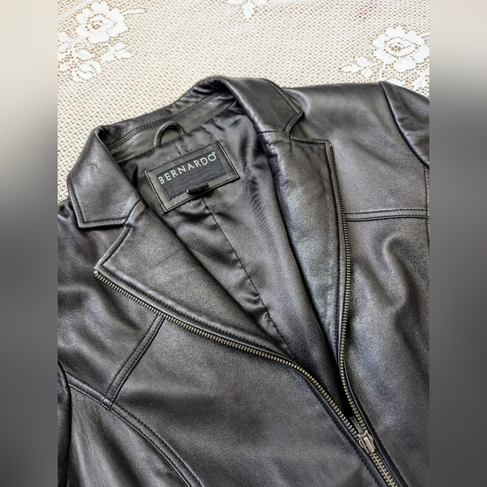 Bernardo Moto Leather Jacket Black Fitted Modern - Picture 3 of 7